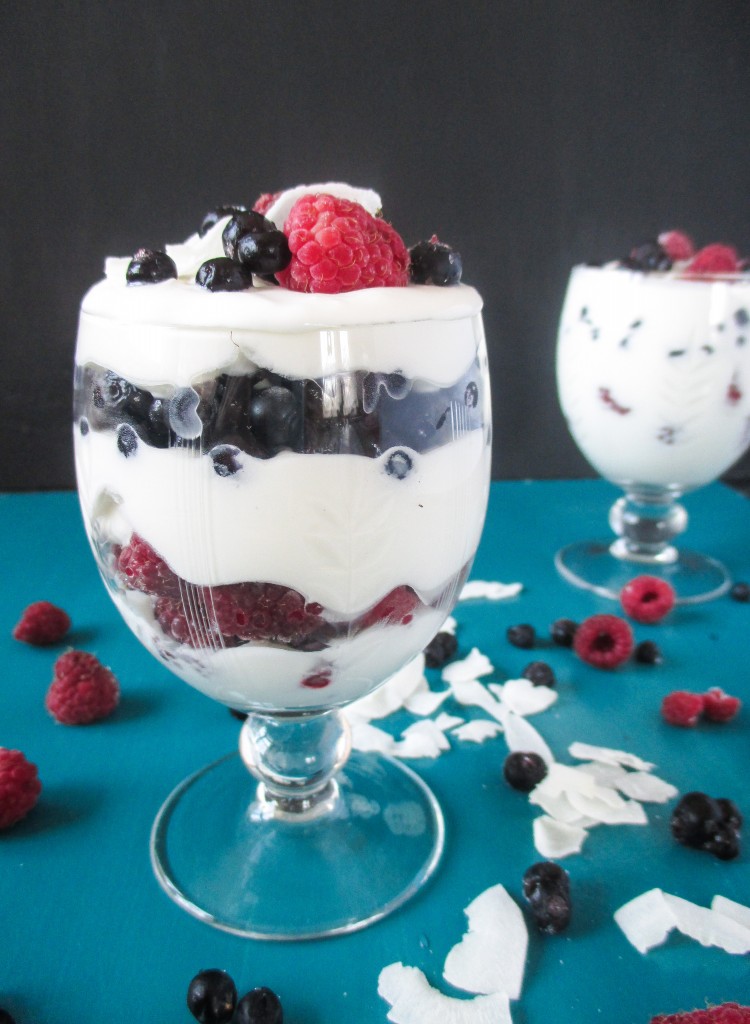 parfait-with-yogurt-and-fruit