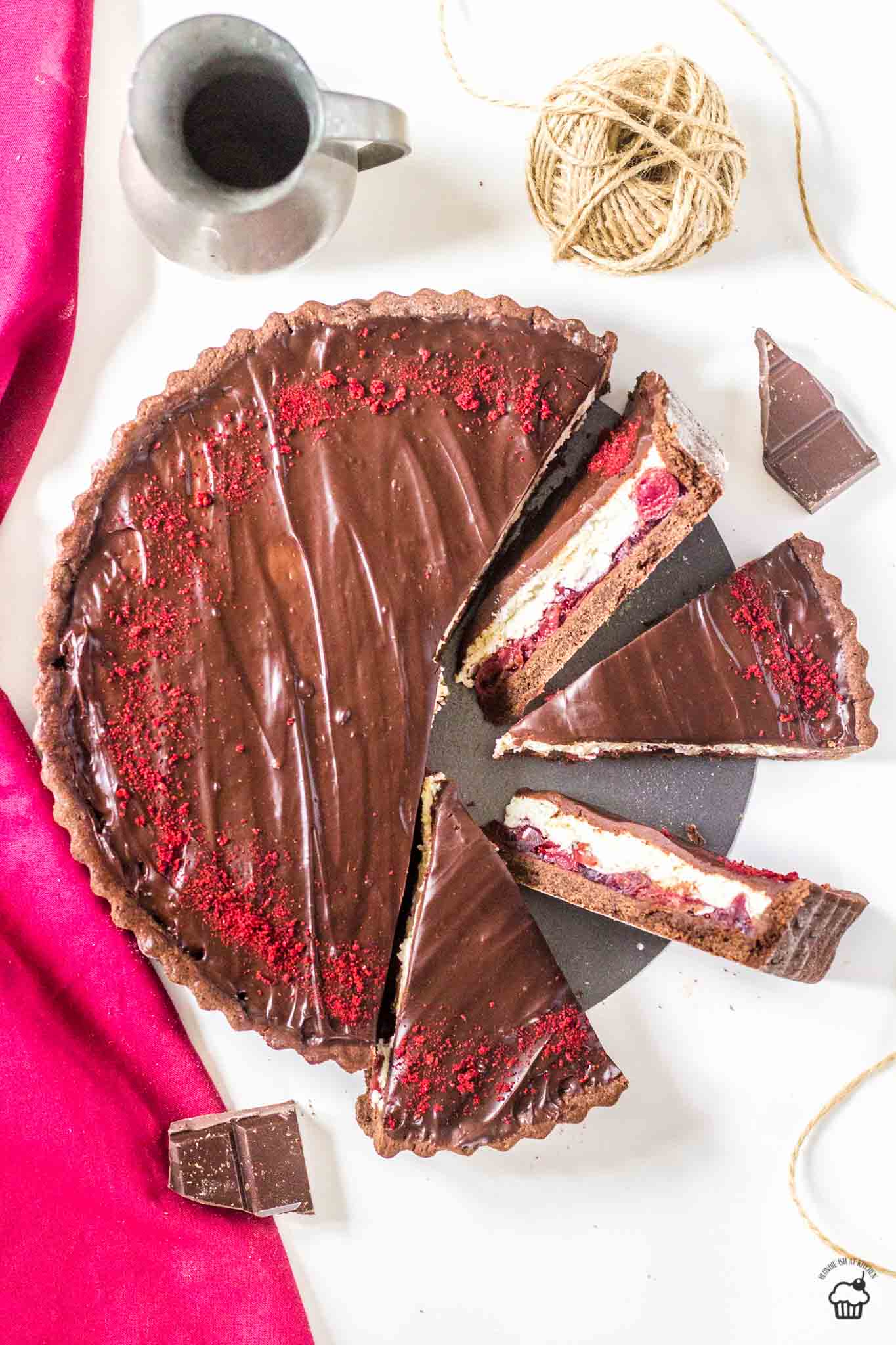 višňovo čokoládový cheesecake tart